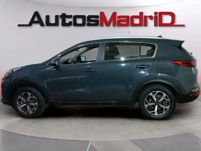 Kia Sportage view 4