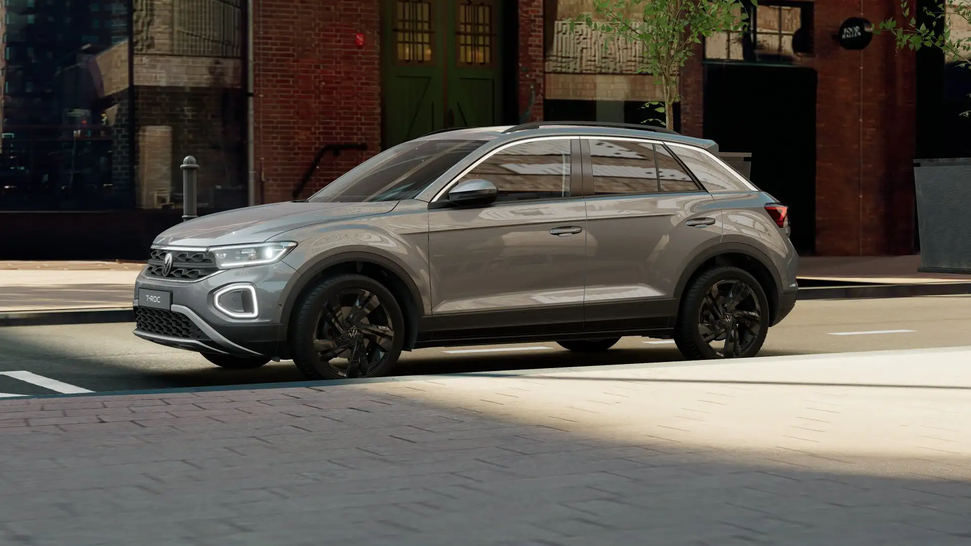 Volkswagen T-Roc 1.5 TSI ACT DSG Sport Grijs - 2