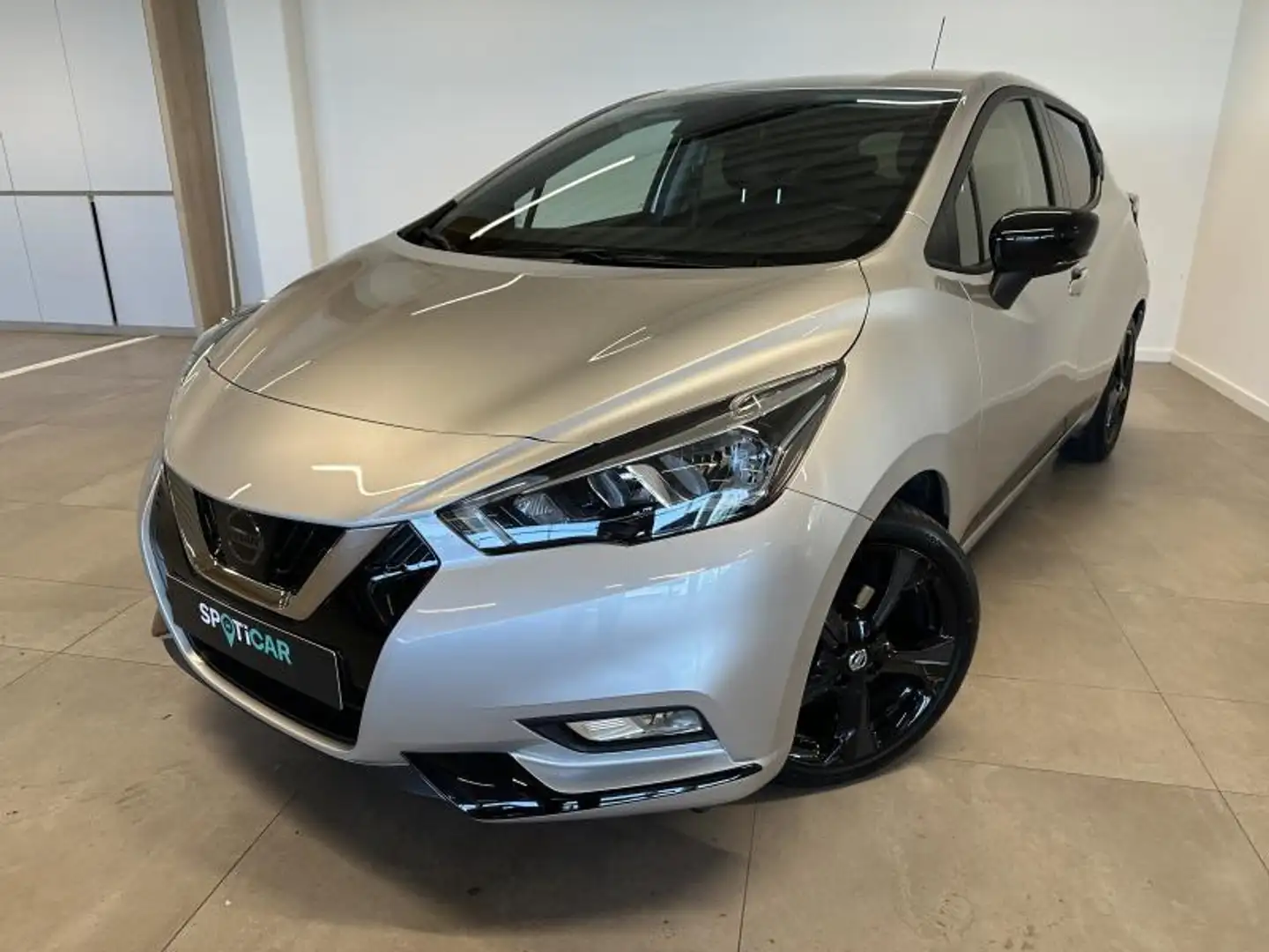 Nissan Micra 0.9 IG-T 90 PK Grau - 1