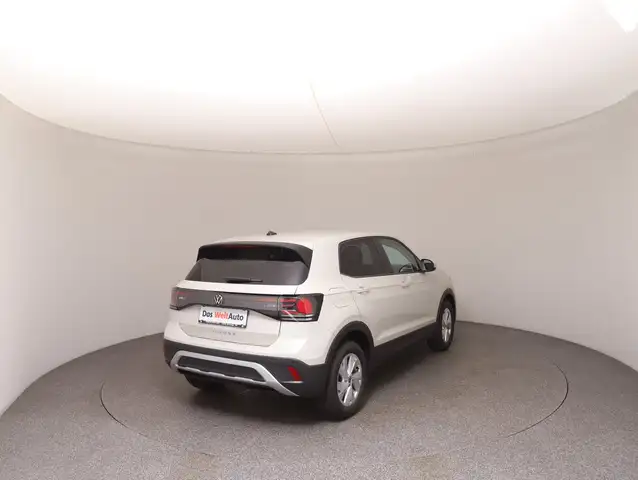 Volkswagen T-Cross view 4