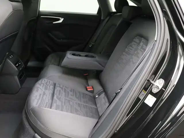 Audi A5 view 14