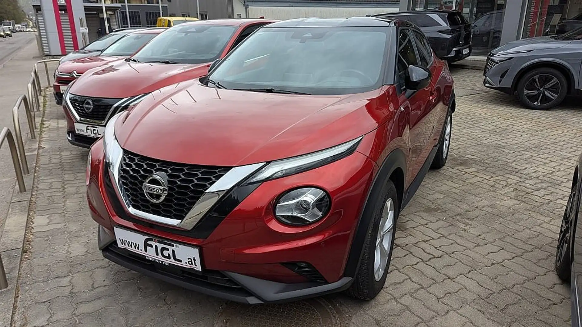 Nissan Juke 1.0 DIG-T 114 N-Connecta Orange - 2