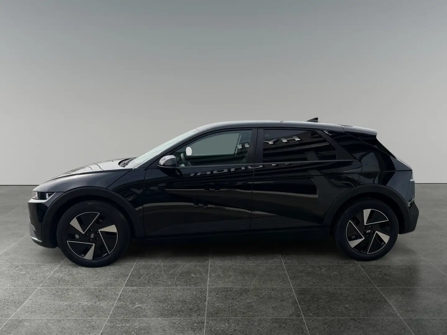 Hyundai IONIQ 5 GO 84kWh 4WD + Wärmepumpe Schwarz - 2