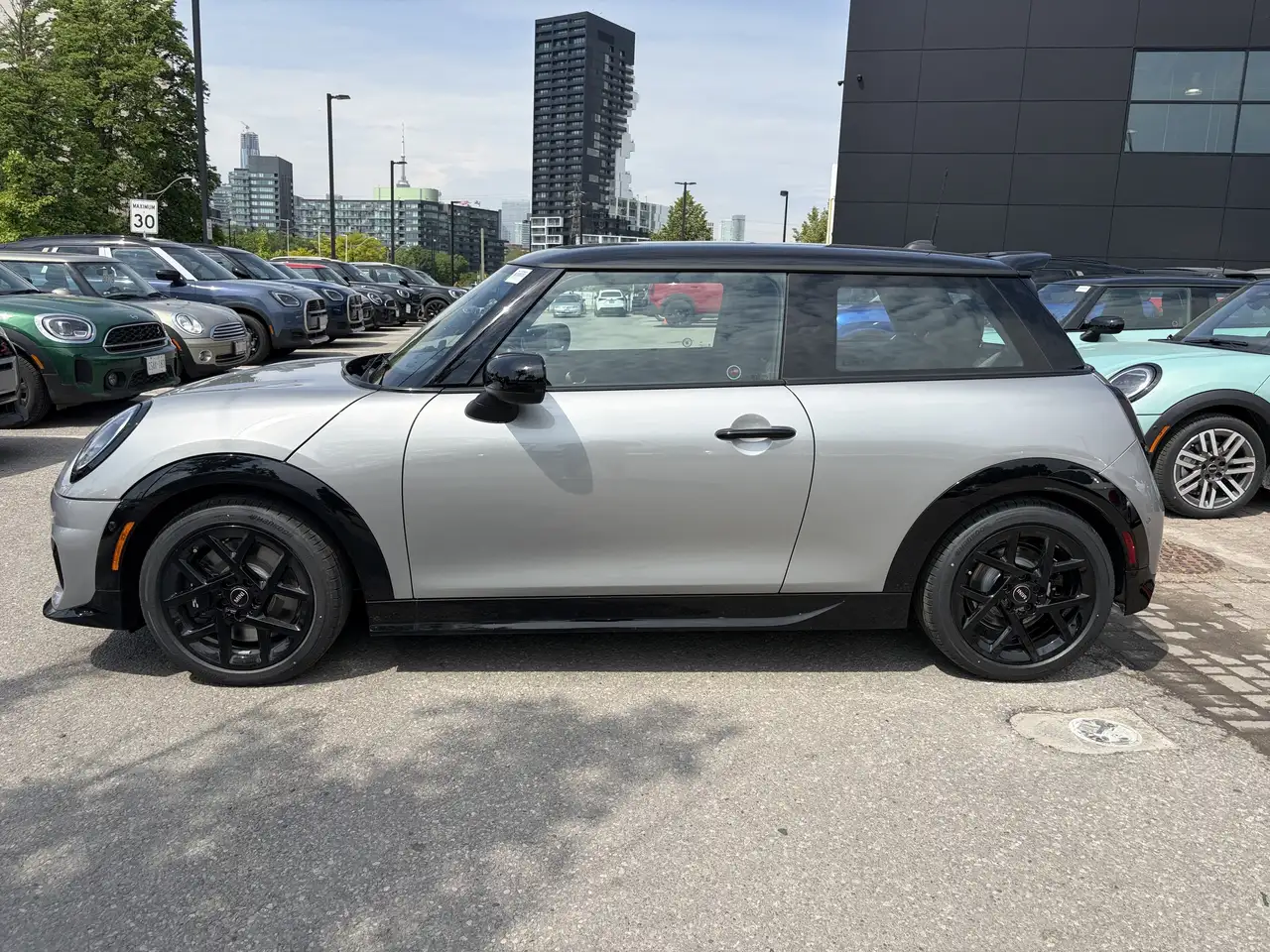 MINI 3 Door снимка MINI 3 Door