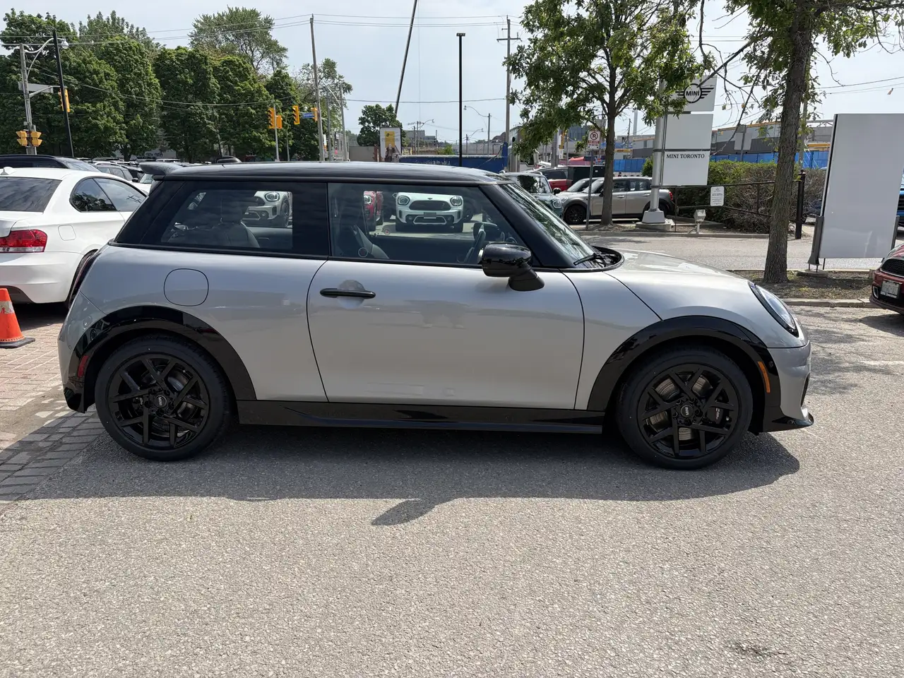 MINI 3 Door снимка MINI 3 Door