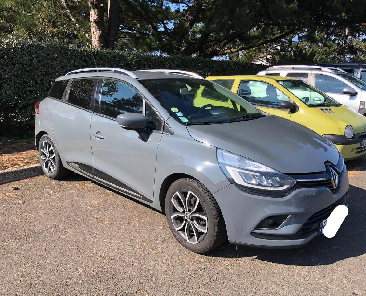Renault Clio Estate dCi 90 E6C EDC Intens