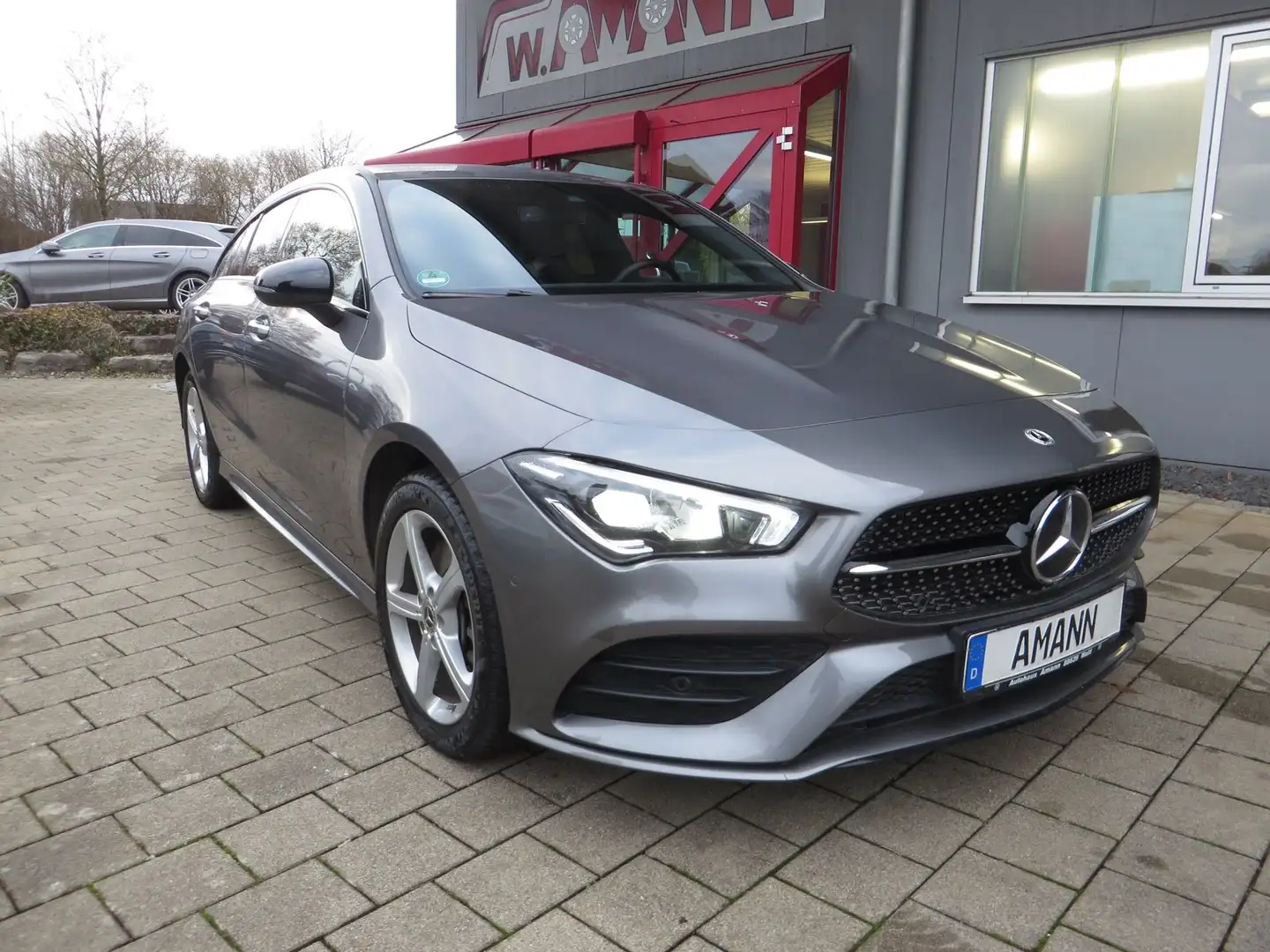 Mercedes-Benz CLA Shooting Brake CLA 250 e Navi AMG Line Gris - 1