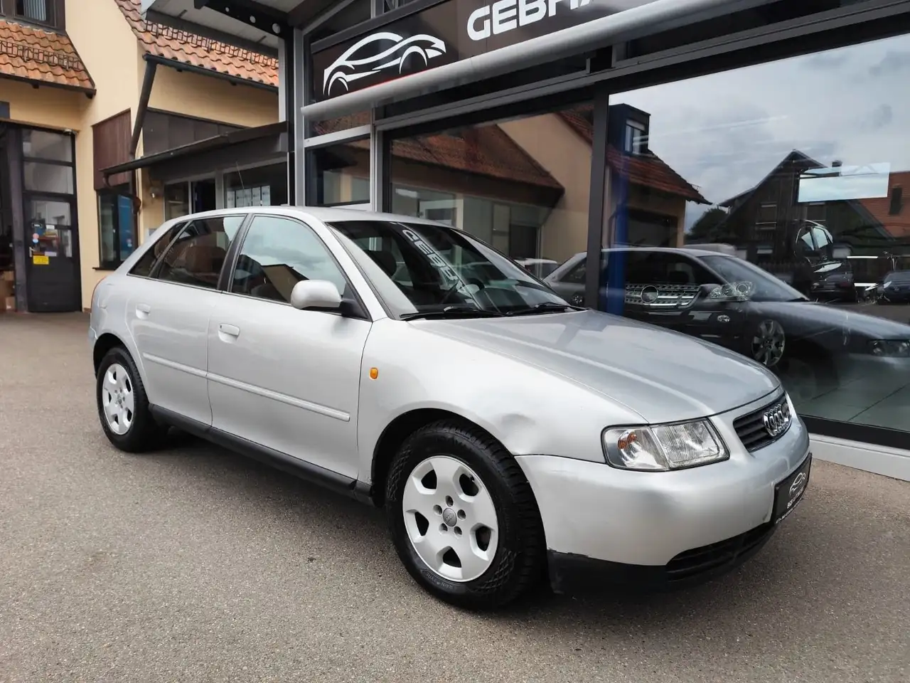 Audi A3 AUTOMATIK, ALU, KLIMA, ALLWETTER REIFEN, foto 6