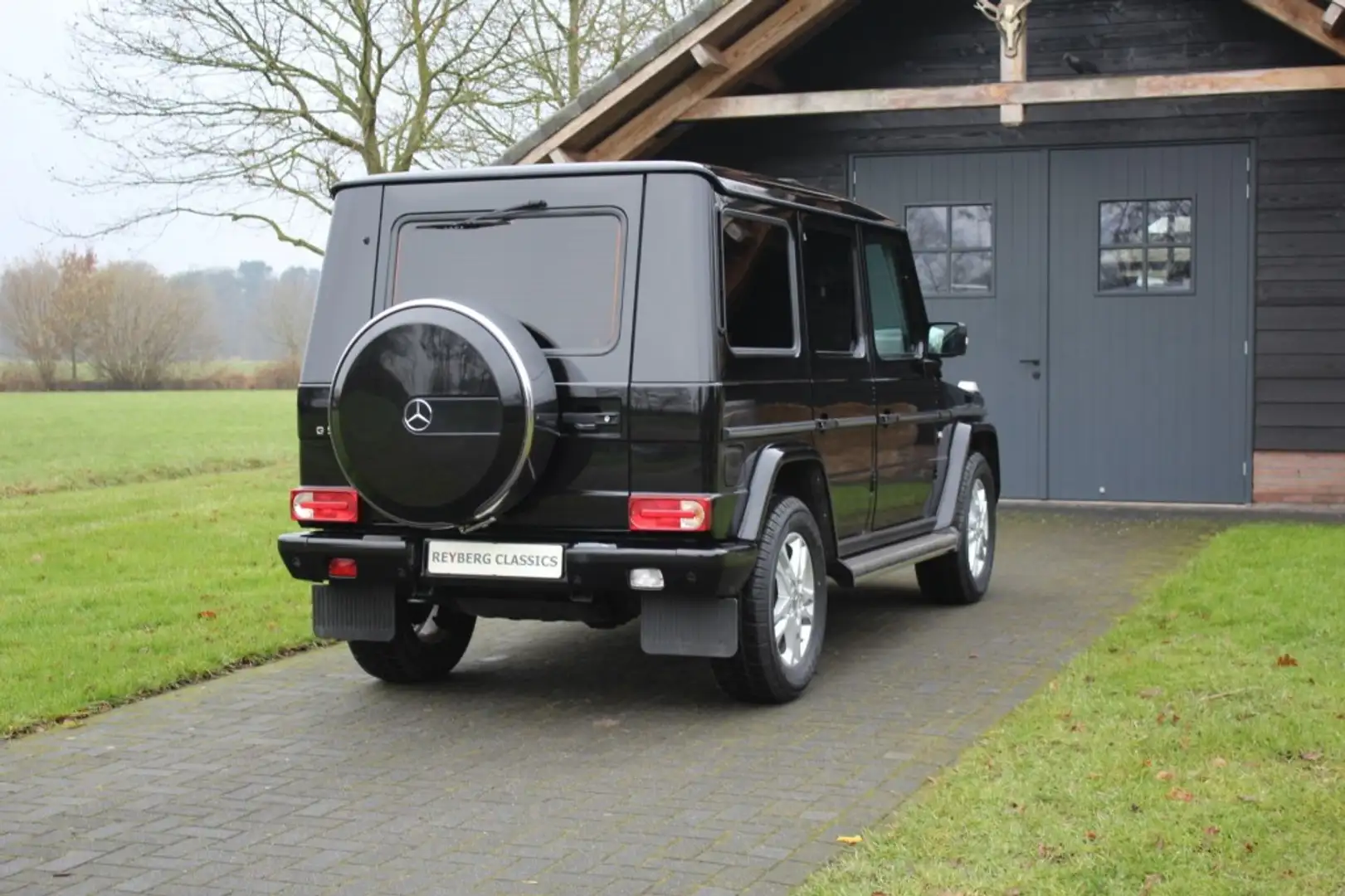 Mercedes-Benz G 500 G550 2011 Schwarz - 2