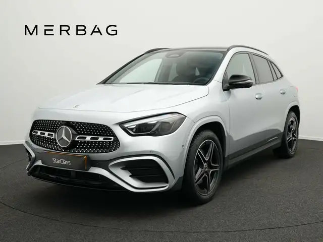 Mercedes-Benz GLA 180 GLA 180  AMG Line Navi/Pano.-Dach/Keyless-Go/Klima