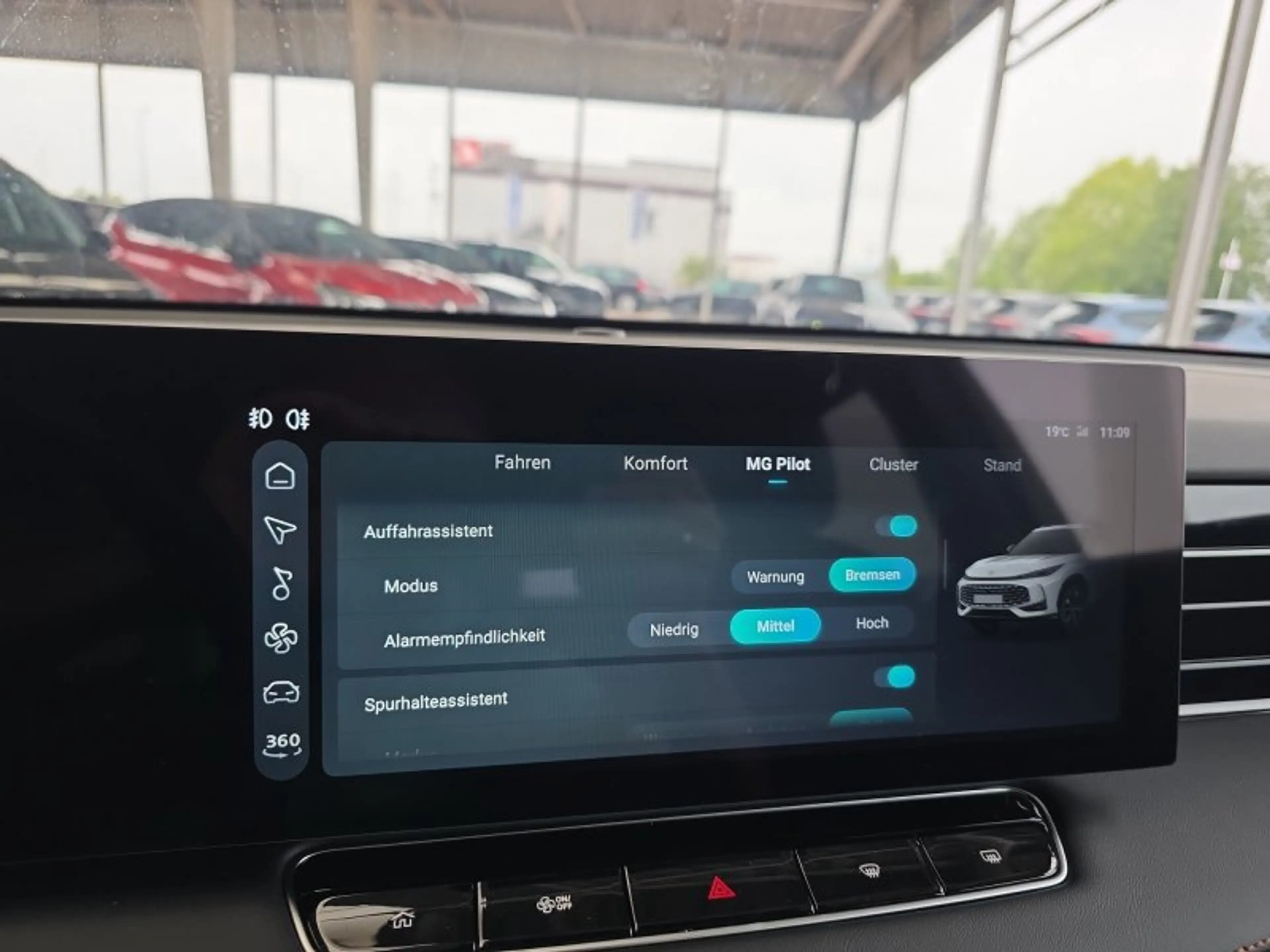 MG HS Luxury PHEV 19*Alu/Leder/Navi/ACC/el.Klappe ** — photo 37