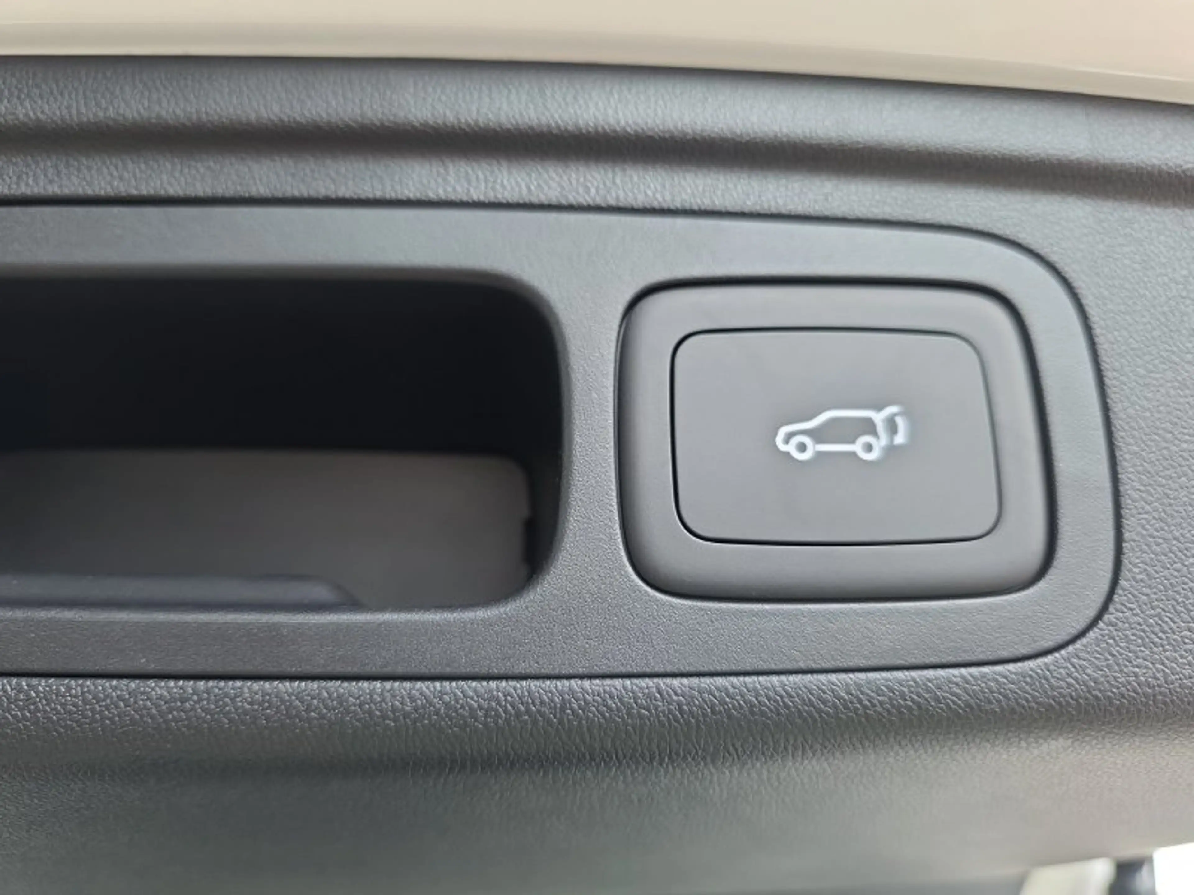 MG HS Luxury PHEV 19*Alu/Leder/Navi/ACC/el.Klappe ** — photo 19
