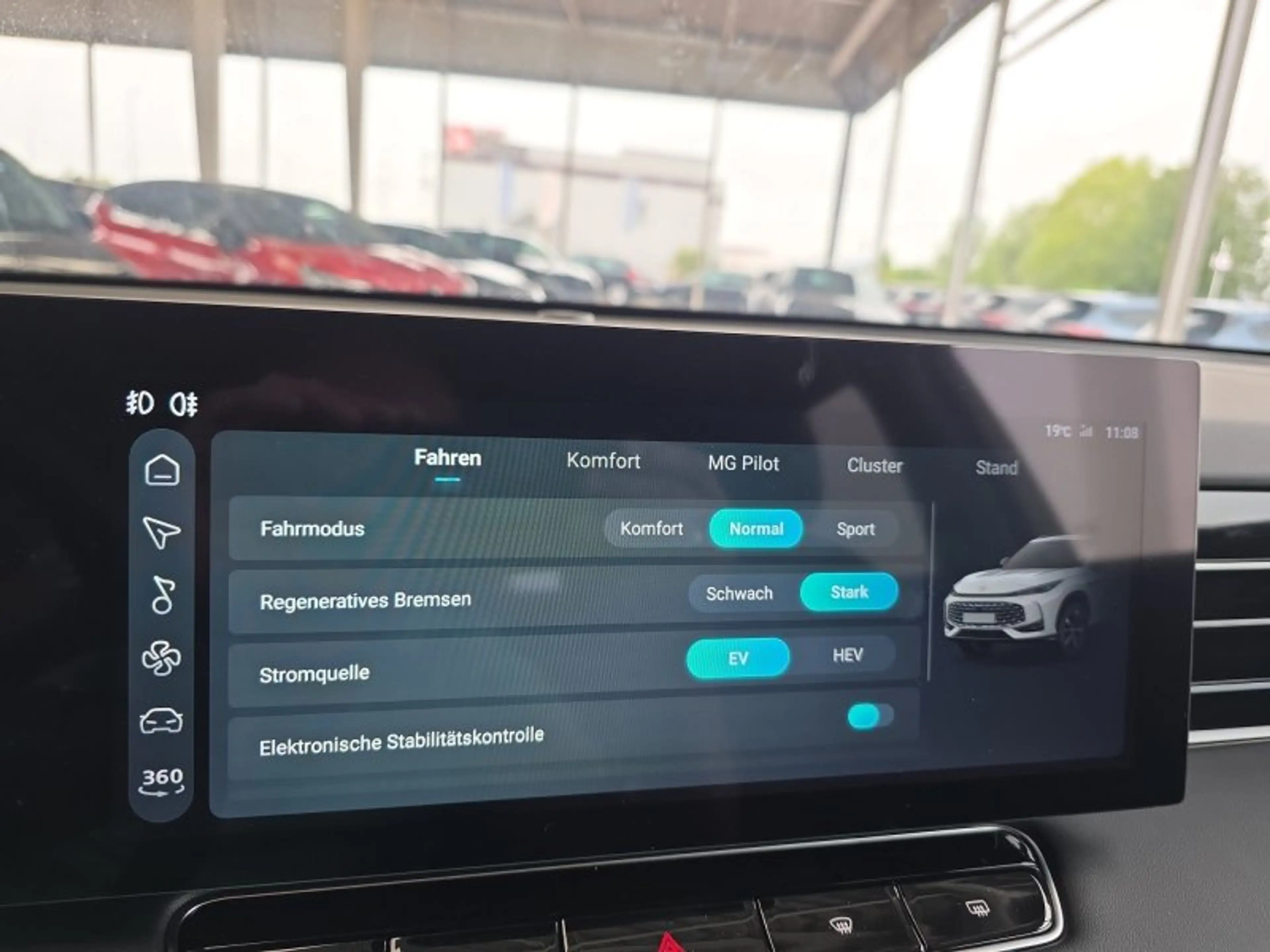 MG HS Luxury PHEV 19*Alu/Leder/Navi/ACC/el.Klappe ** — photo 32