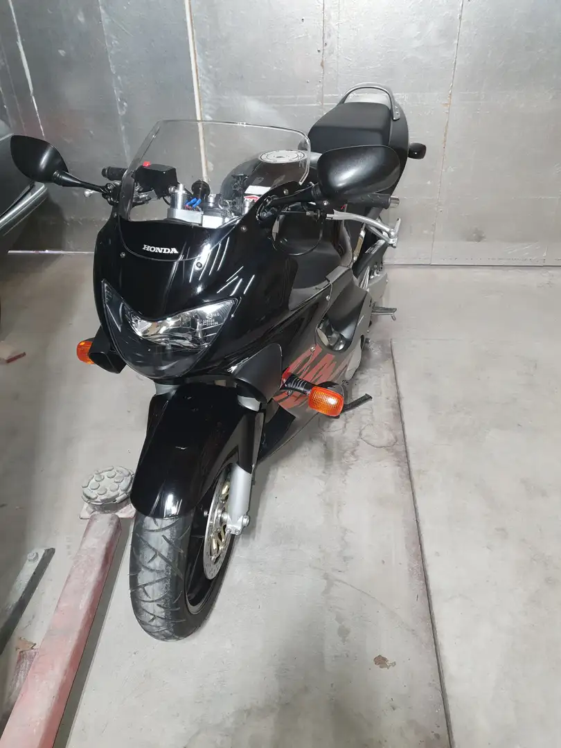 Honda CBR 600 PC35 Siyah - 2
