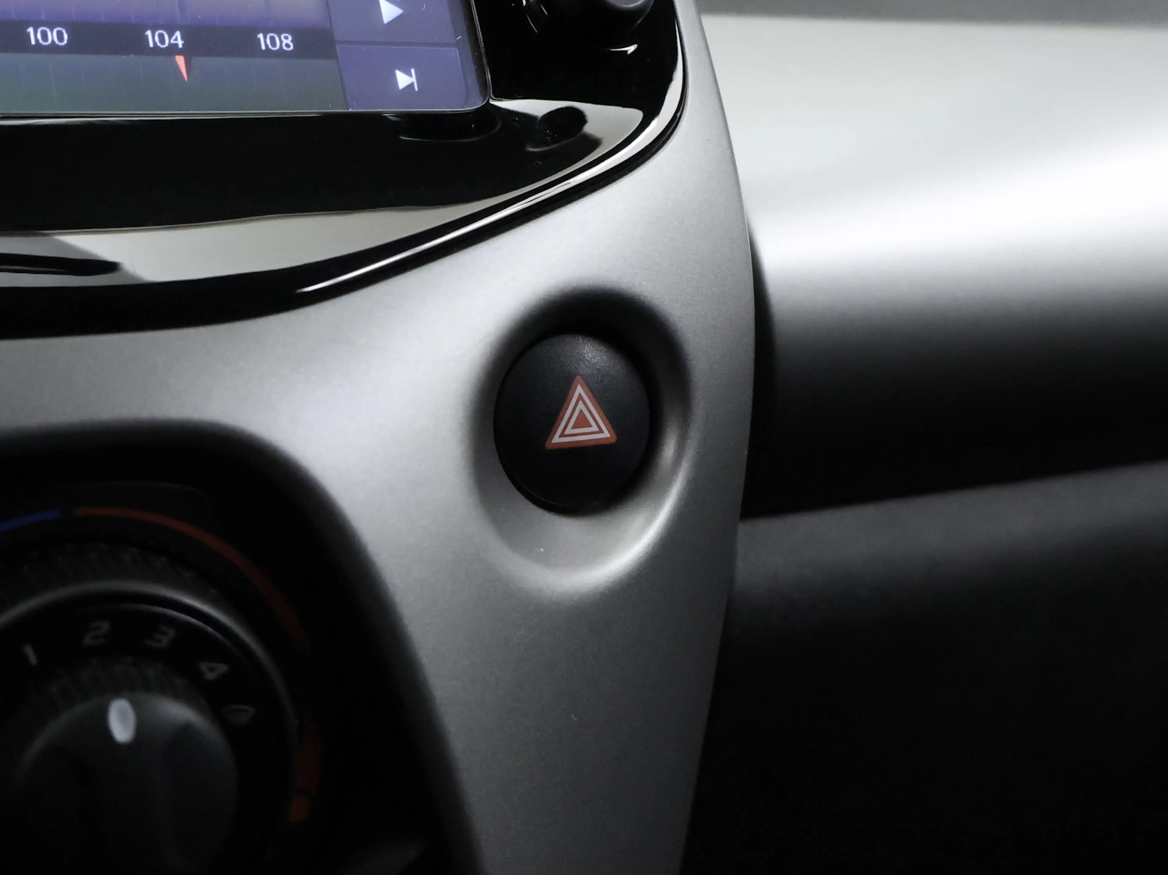 Peugeot 108 1.0 e-VTi Active Sport (CAMERA,AIRCO,LAGE KILOMETE — photo 15