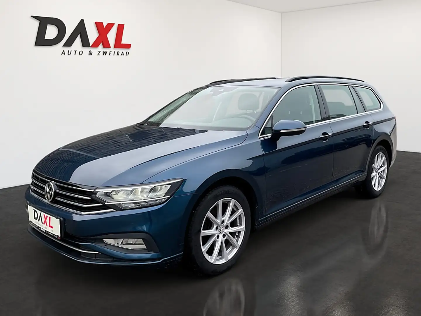 Volkswagen Passat Variant Business 2,0 SCR TDI *LED* Blau - 1