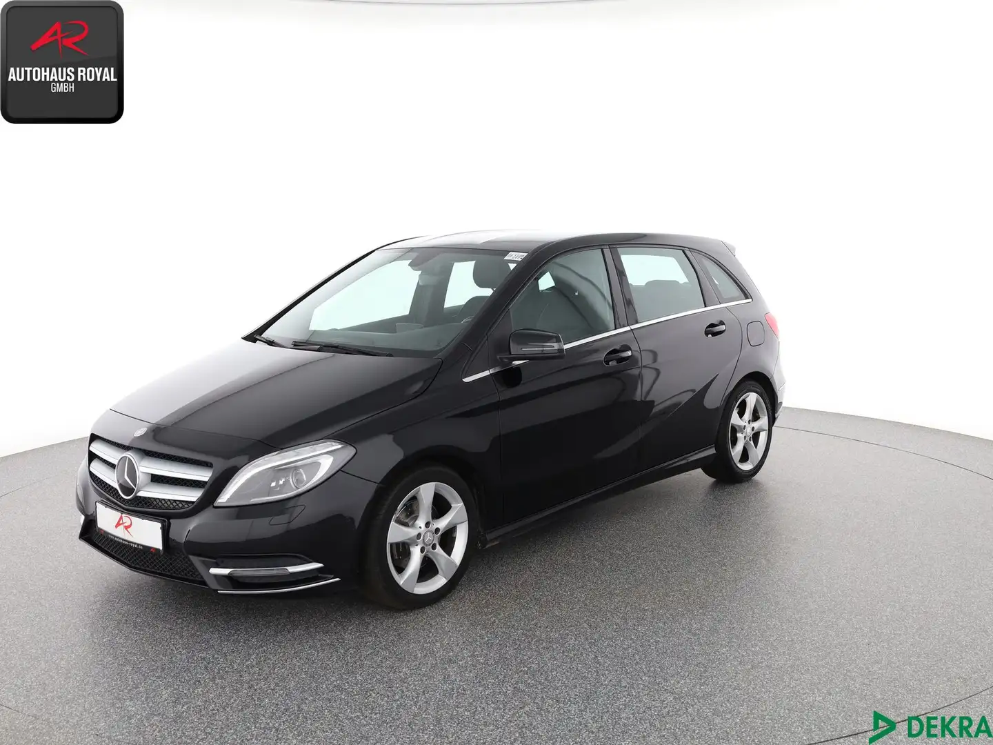 Mercedes-Benz B 180 B 180 SPORT-PAKET XENON,AKT.PARKASSIST,TOTWINKEL Zwart - 1