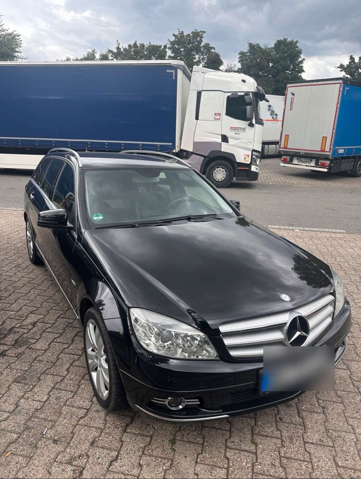 Second hand Mercedes Benz C-Class 180