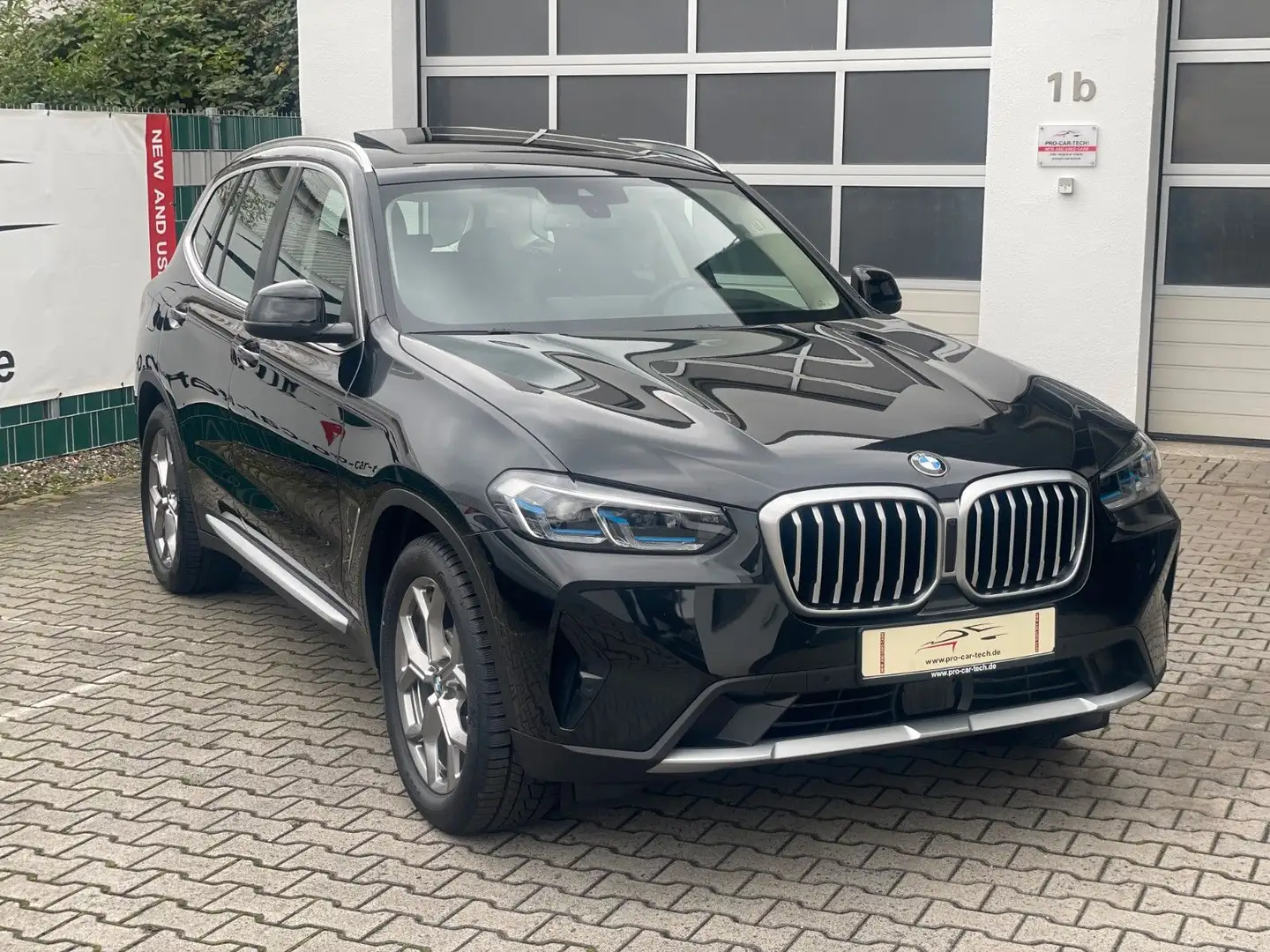 BMW X3 xDrive20d|Panorama|AHK|Laser|Leder|Stop&Go| Schwarz - 1