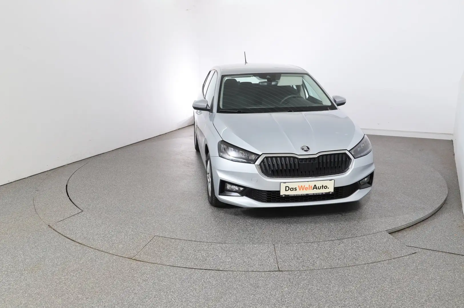 Skoda Fabia Essence Argent - 2