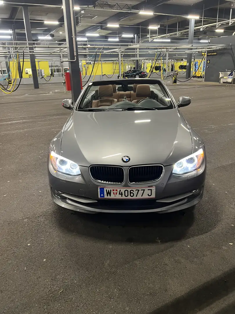 BMW 320 320d Cabrio Aut. - 1