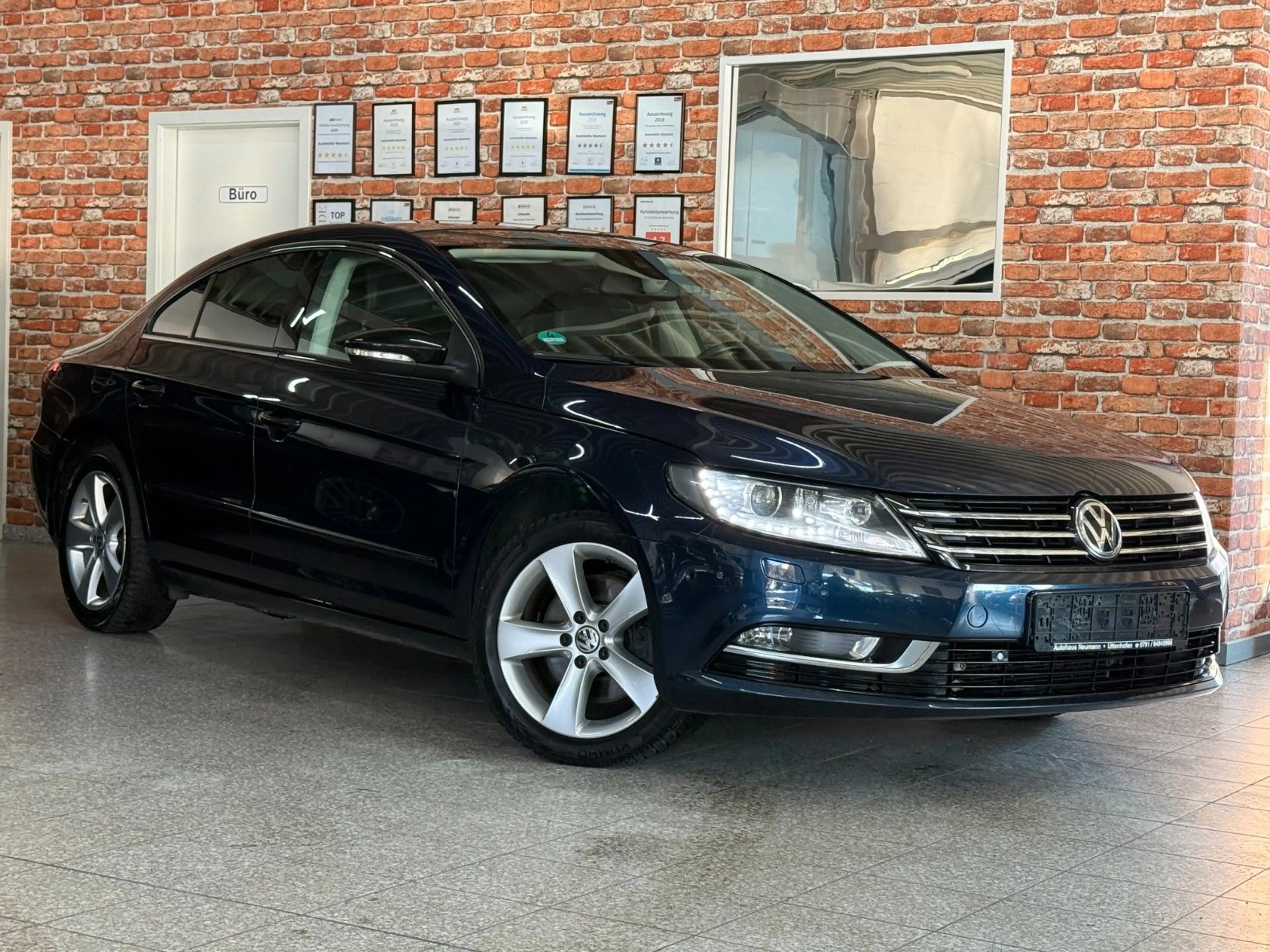 Volkswagen CC -2.0TDI-Euro6-Leder-Xenon-Pano-DSG-Standheizun
