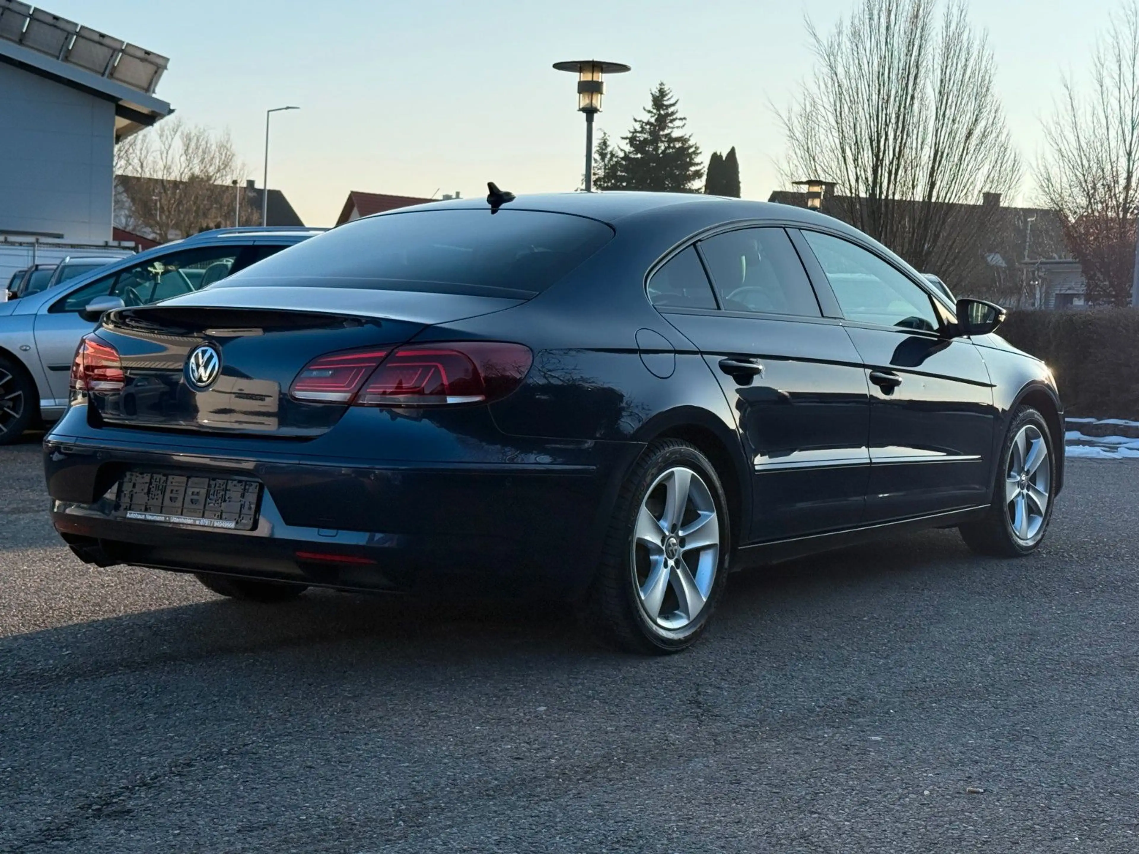 Volkswagen CC -2.0TDI-Euro6-Leder-Xenon-Pano-DSG-Standheizun — photo 10