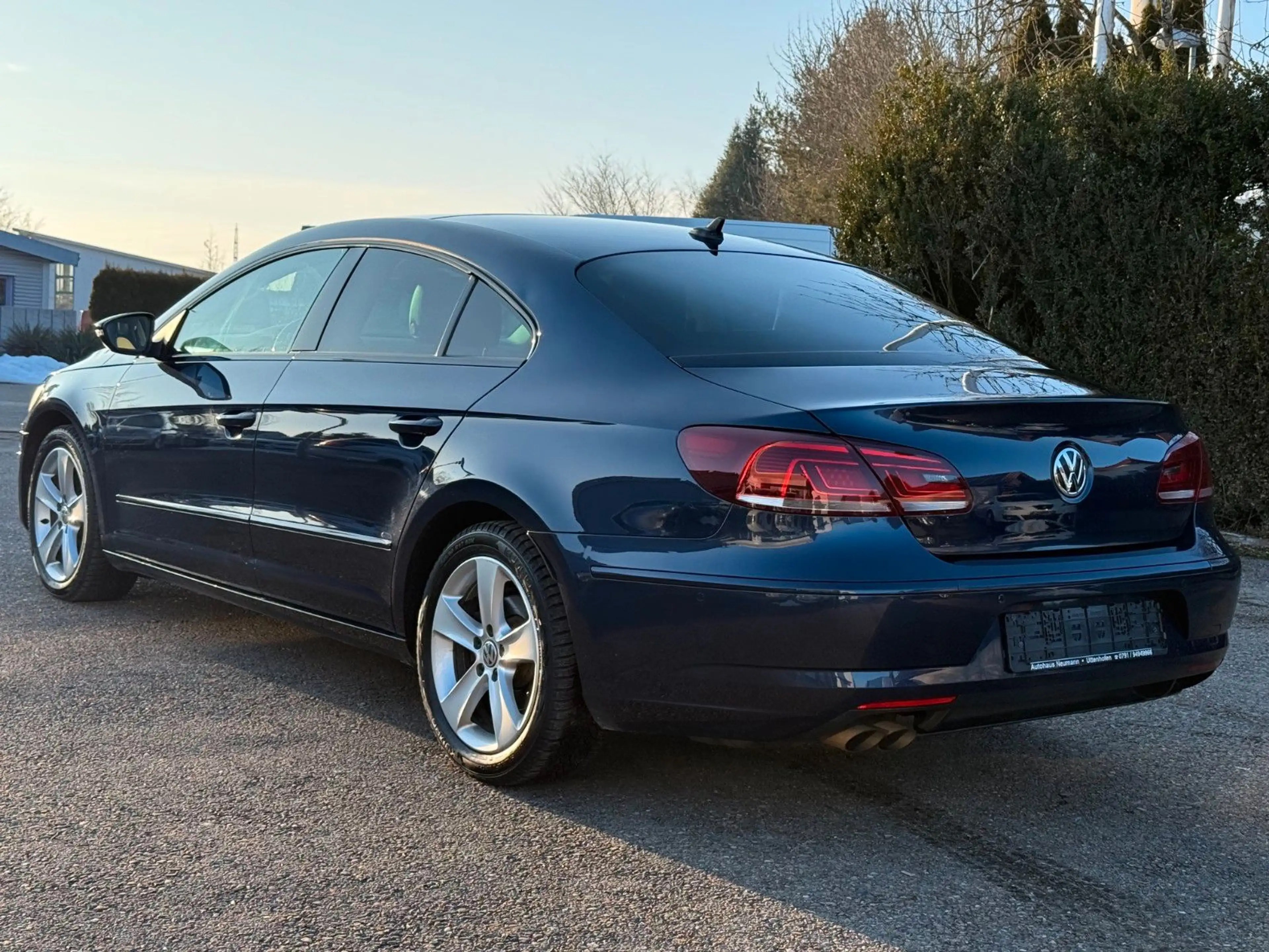 Volkswagen CC -2.0TDI-Euro6-Leder-Xenon-Pano-DSG-Standheizun — photo 8
