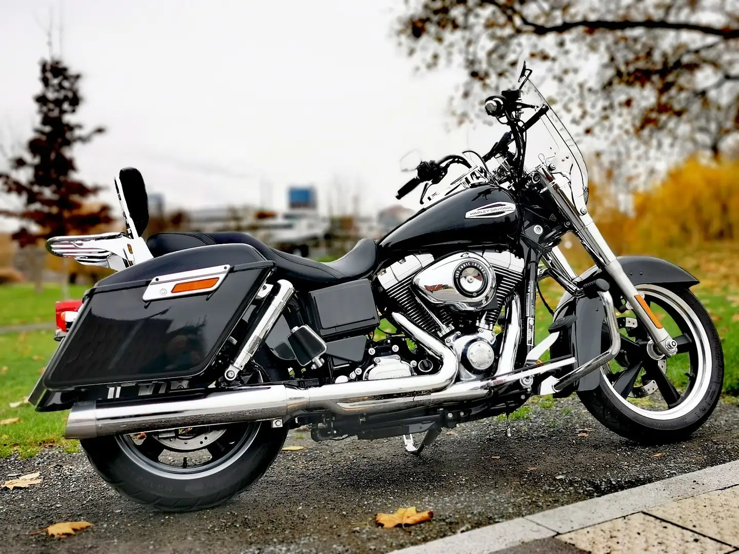 Harley-Davidson Dyna Switchback Czarny - 2