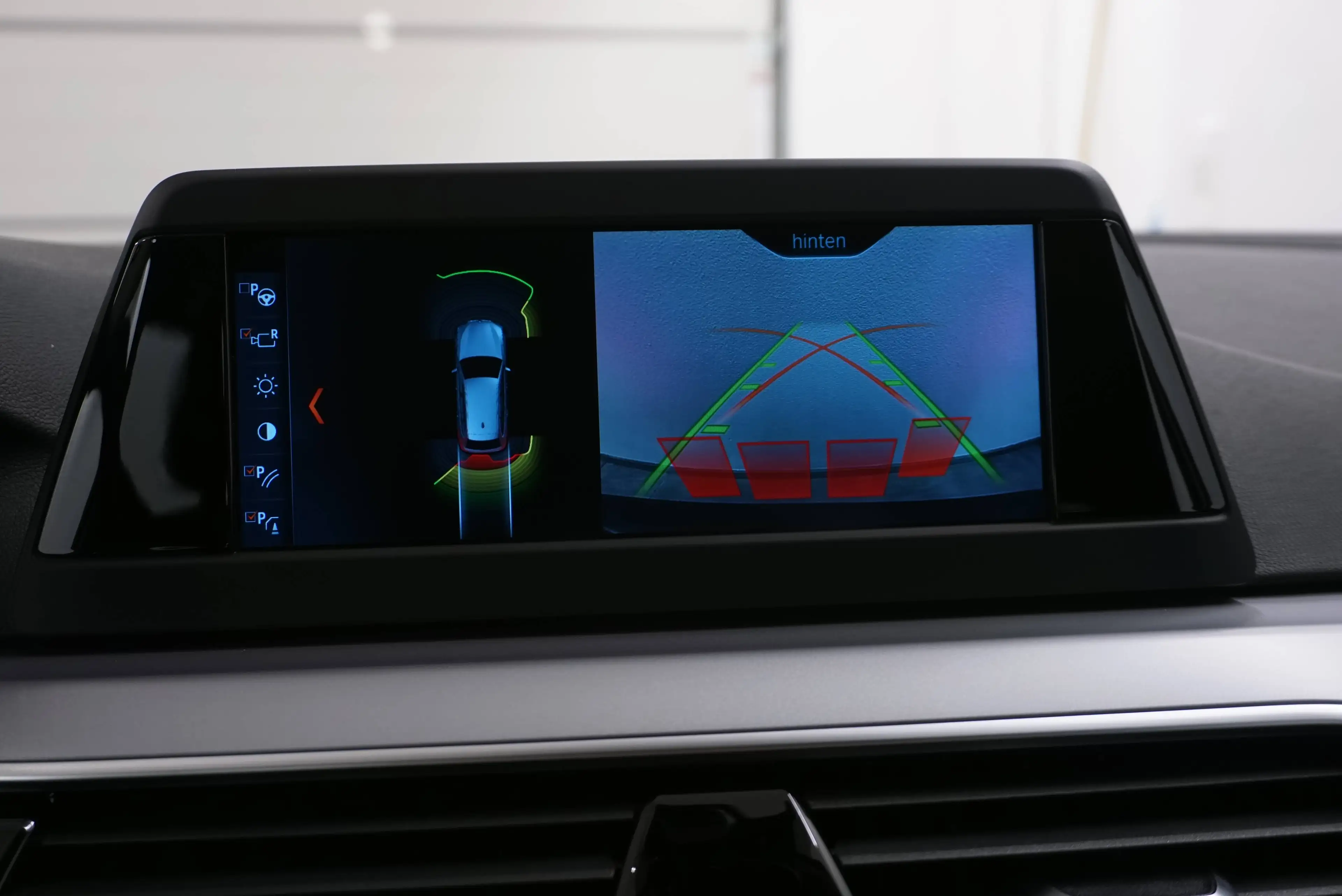 BMW 520 d touring — photo 10