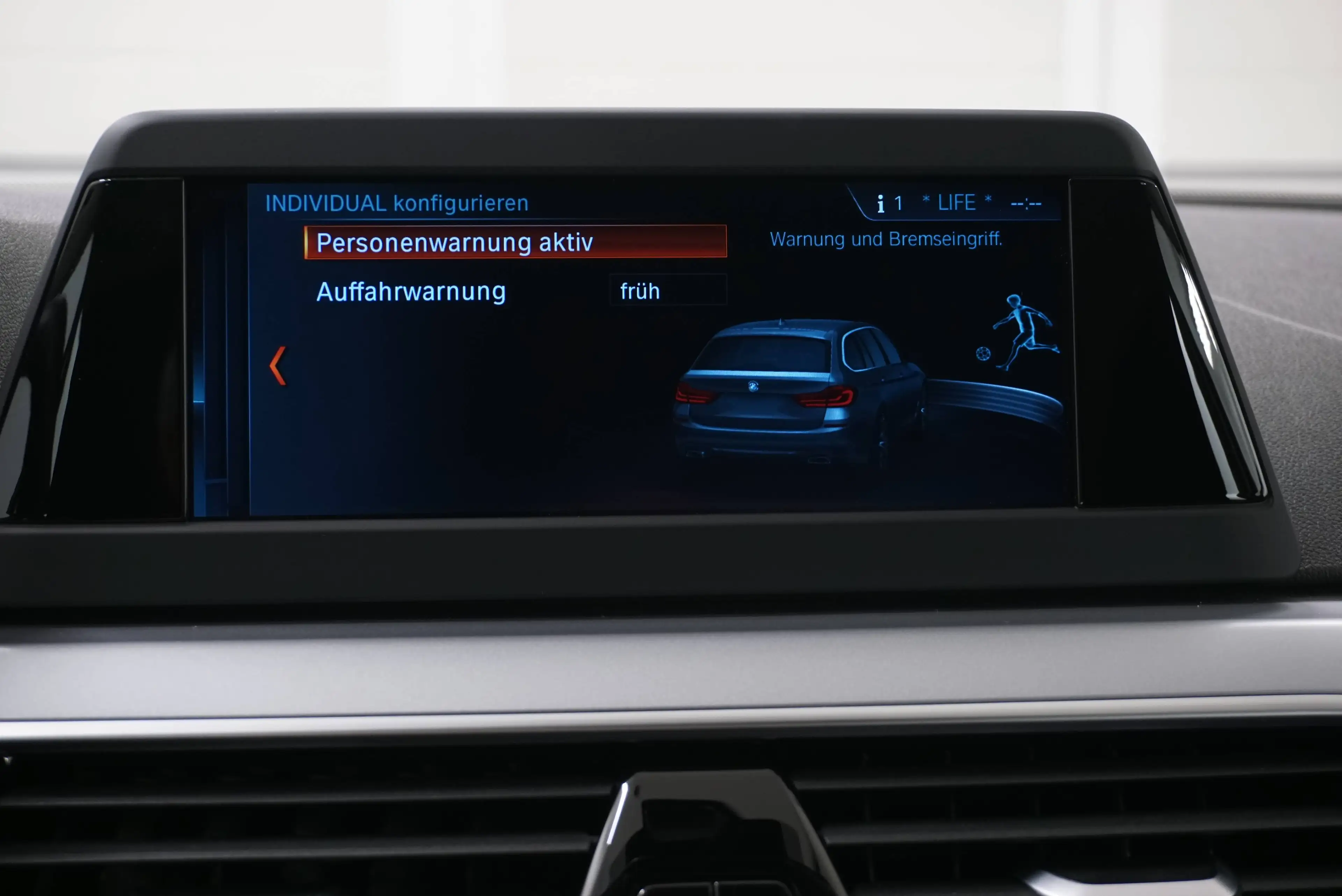 BMW 520 d touring — photo 8