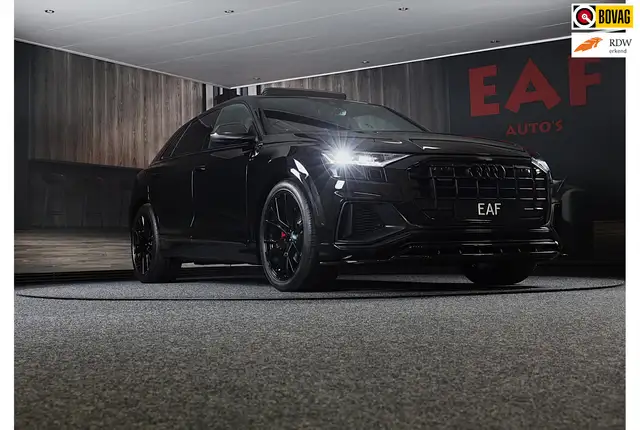 Audi Q8 55 TFSI Quattro RSQ8 Look / Carbon / RS Zetels / A