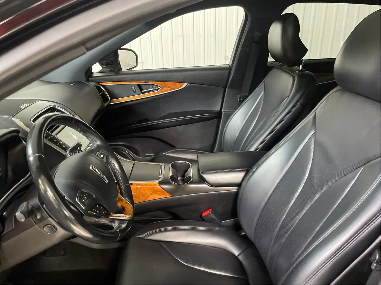 Lincoln MKX снимка Lincoln MKX