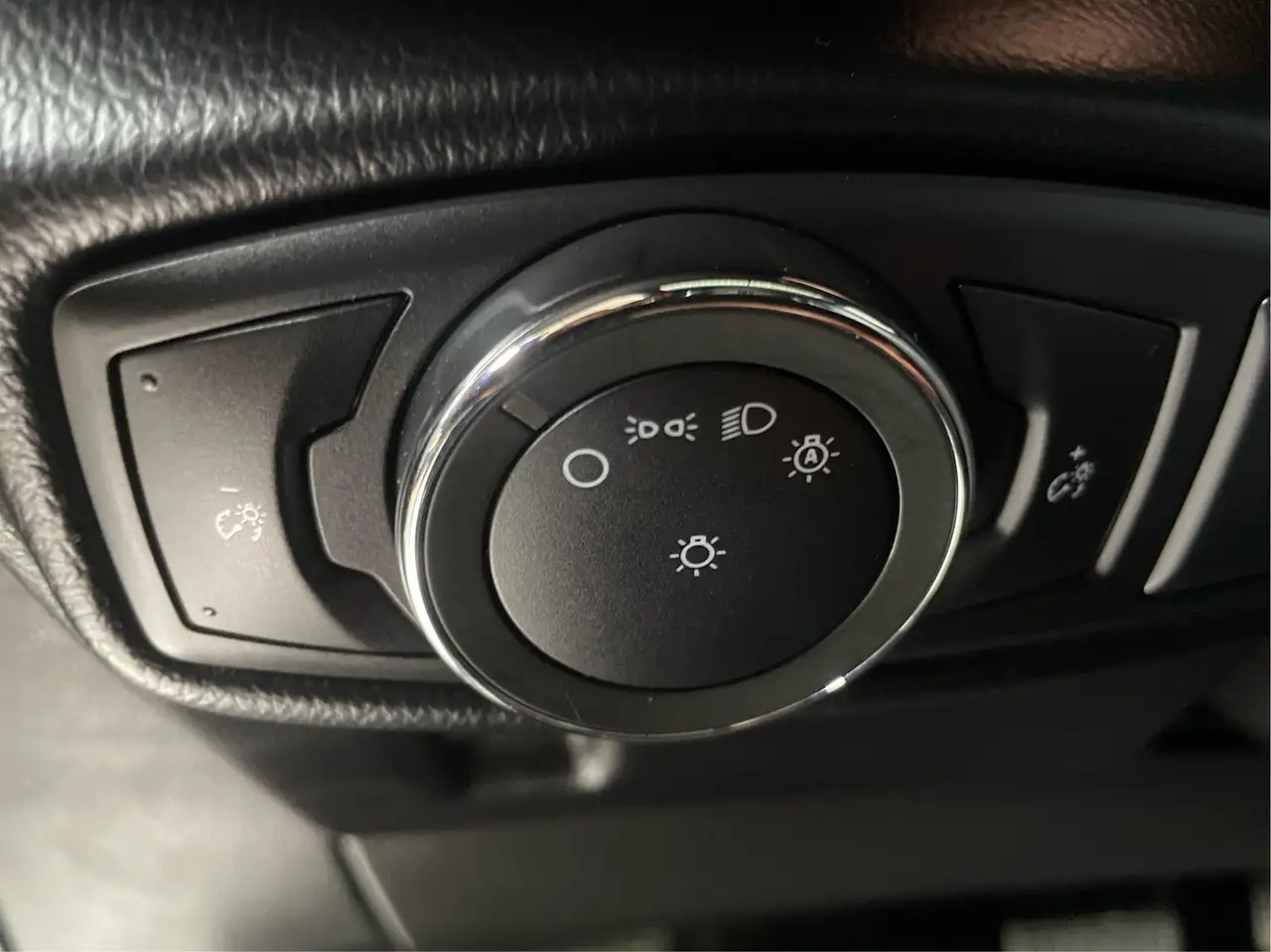 Lincoln MKX снимка Lincoln MKX