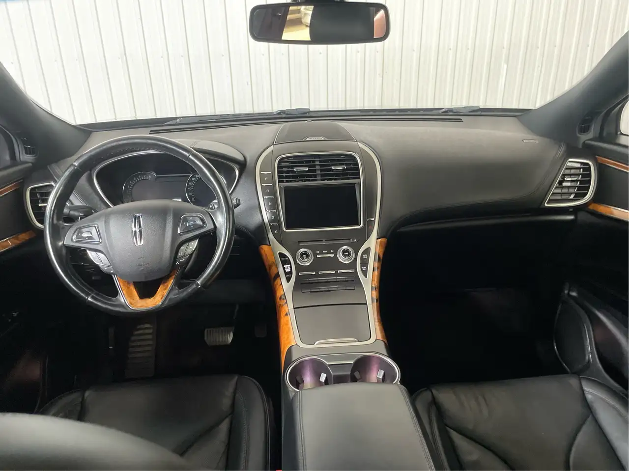 Lincoln MKX снимка Lincoln MKX