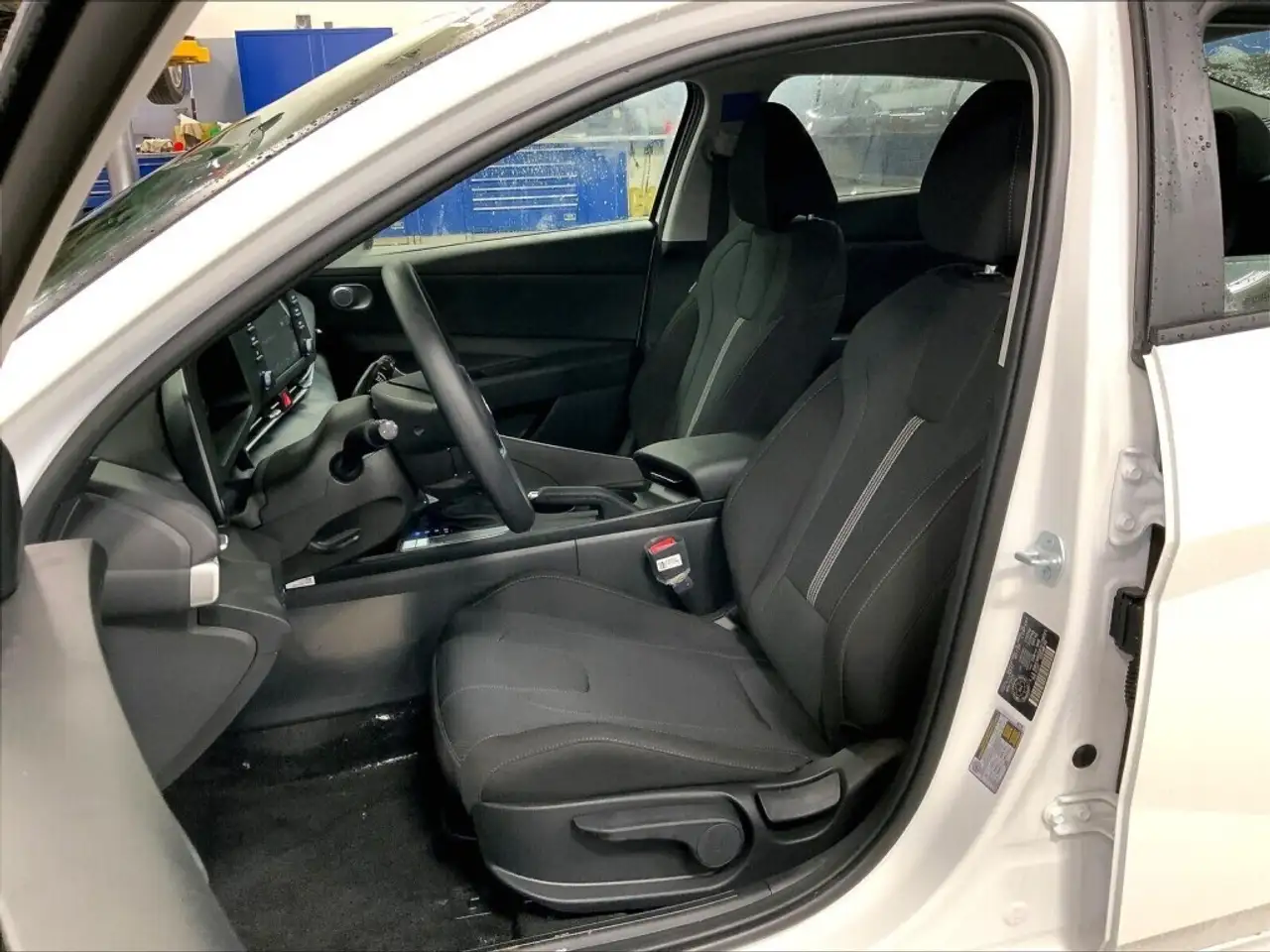 Hyundai ELANTRA снимка Hyundai ELANTRA