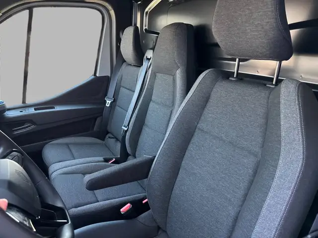 Renault Unknown Model view 13