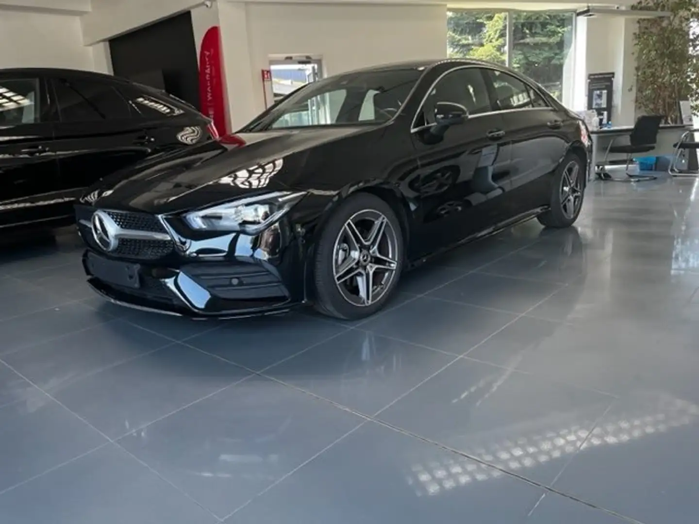 Mercedes-Benz CLA 200 Coupe Premium auto Noir - 1