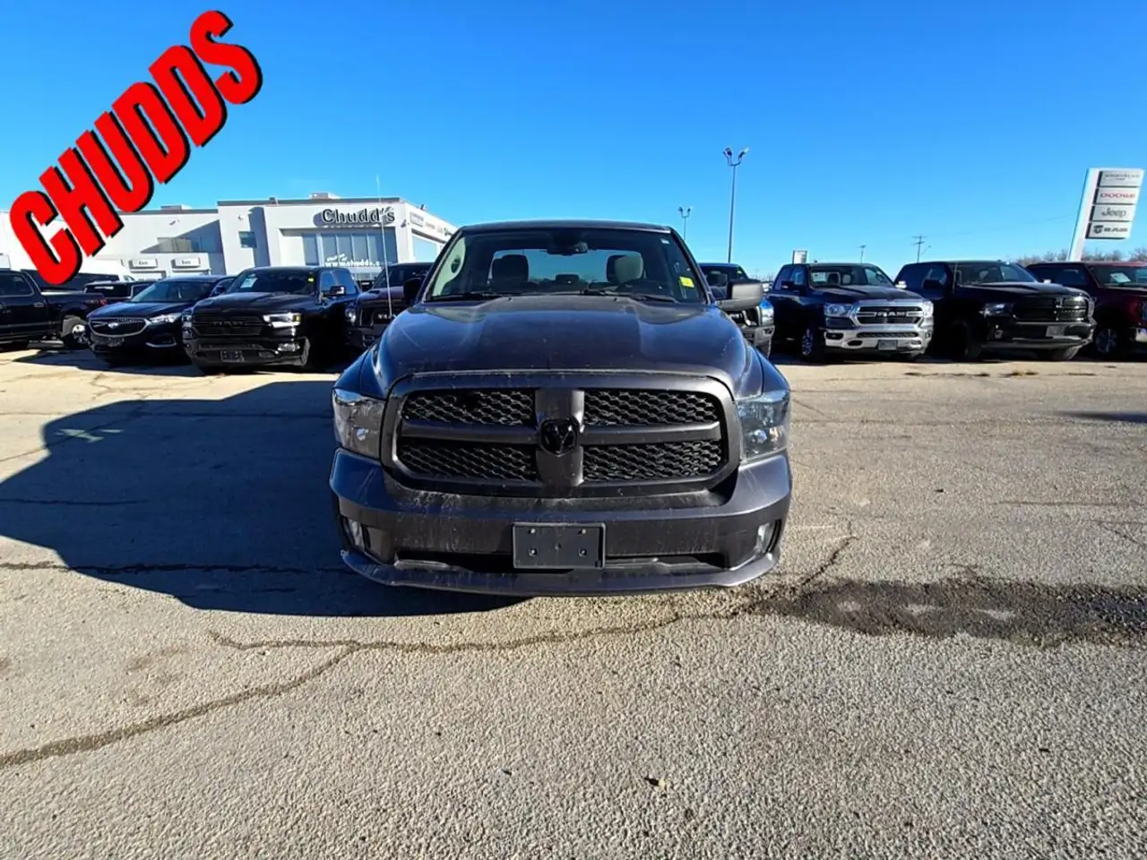 RAM 1500 снимка RAM 1500
