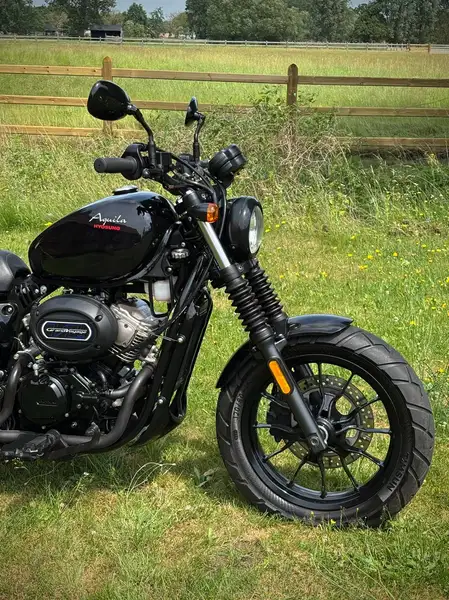 Hyosung Aquila - foto 4
