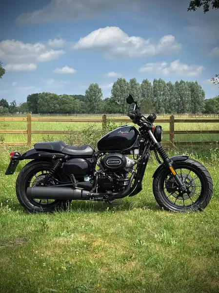 Hyosung Aquila - foto 3