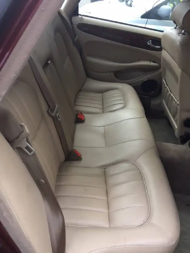 Jaguar XJ8 3.2, foto 5