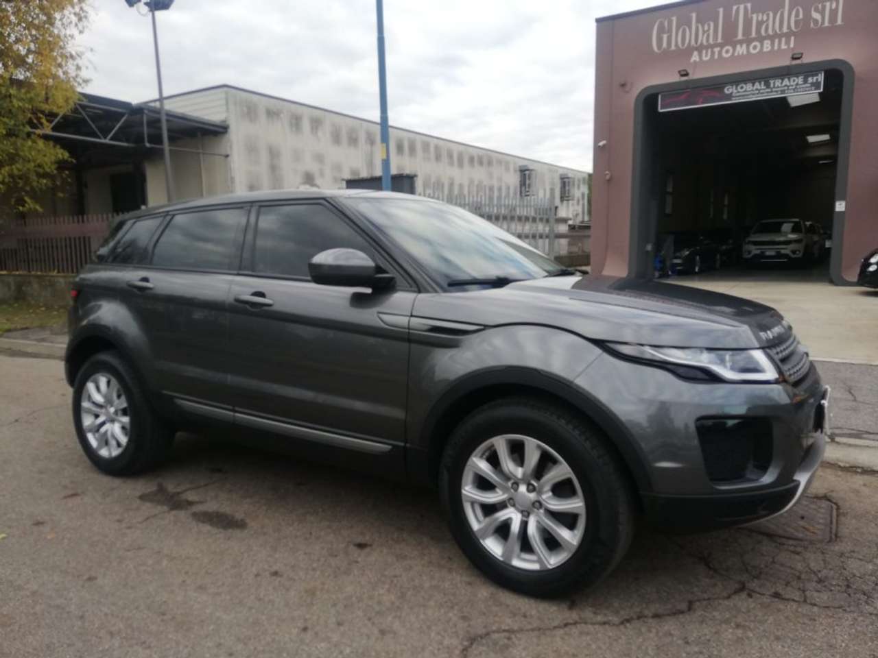 Land Rover Range Rover Evoque 2.0 eD4 5p. Business Edition Premium Pure