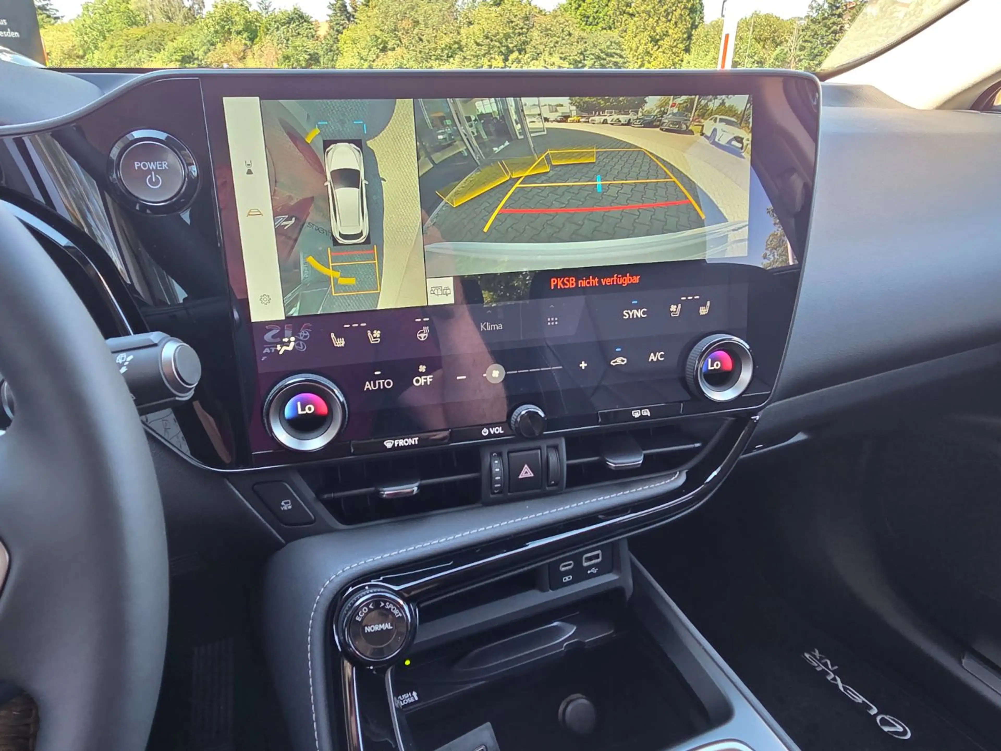 Lexus NX 450h+ Plug-in Business Line LED, SHZ, 360°Kam. — photo 12