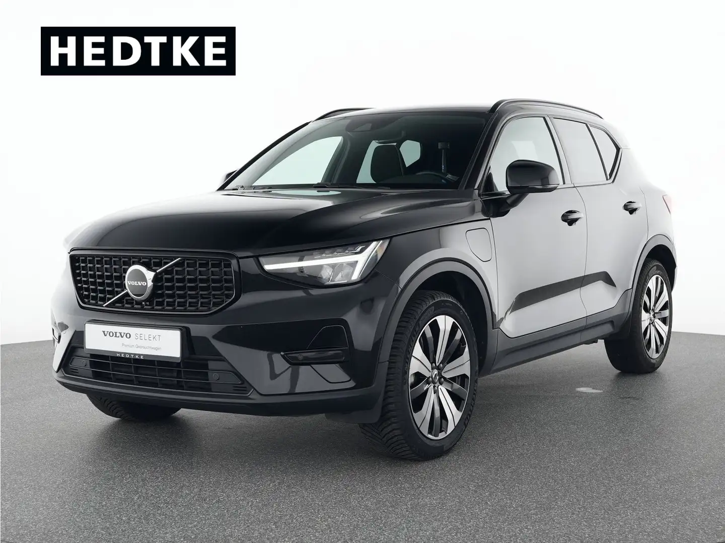 Volvo XC40 T5 Recharge Geartronic Plus Dark 19" Schwarz - 1