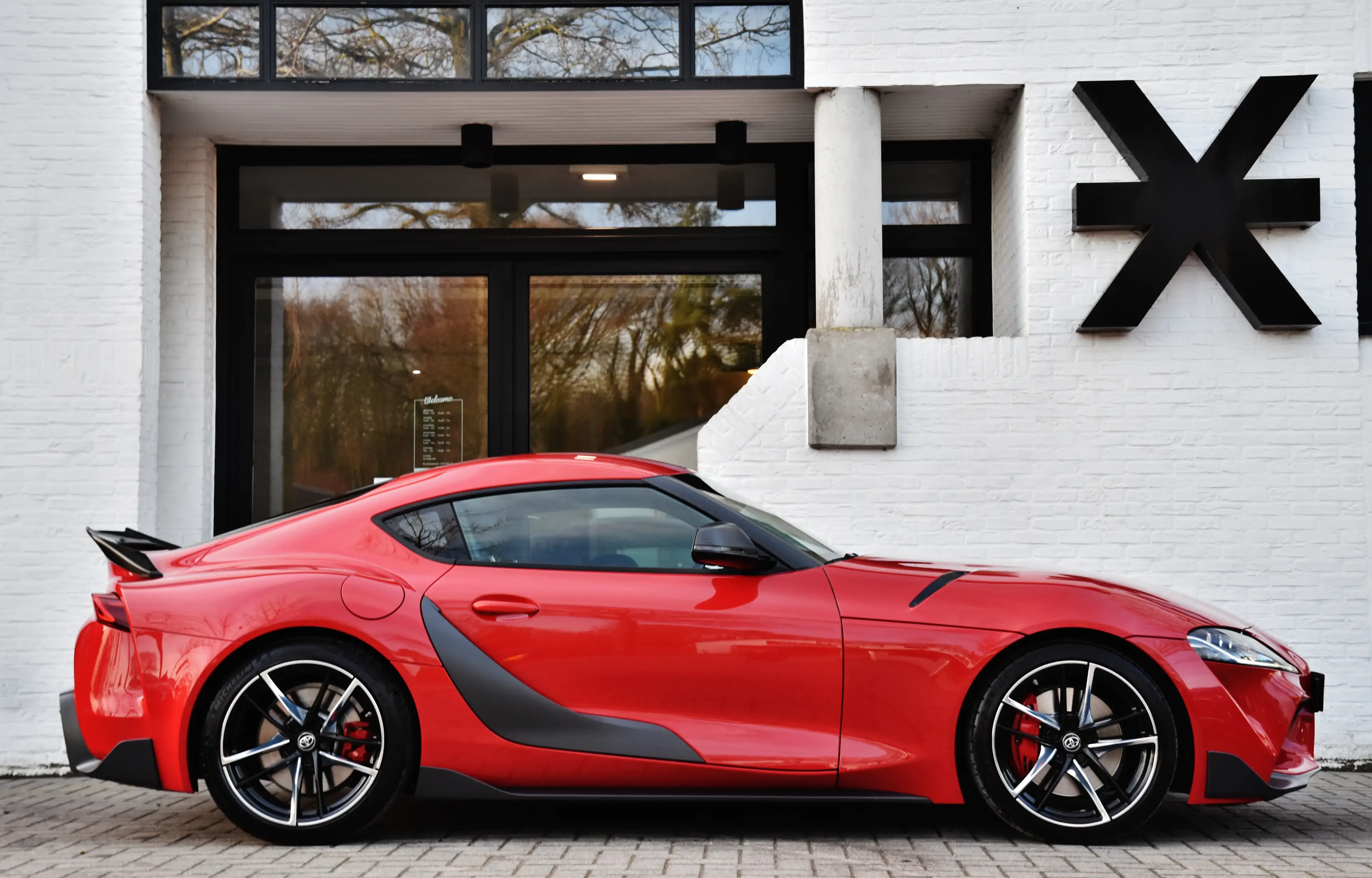 Toyota Supra GR 3.0 TURBO SPORT *BELGIAN CAR/PERFECT CONDITION* — photo 2