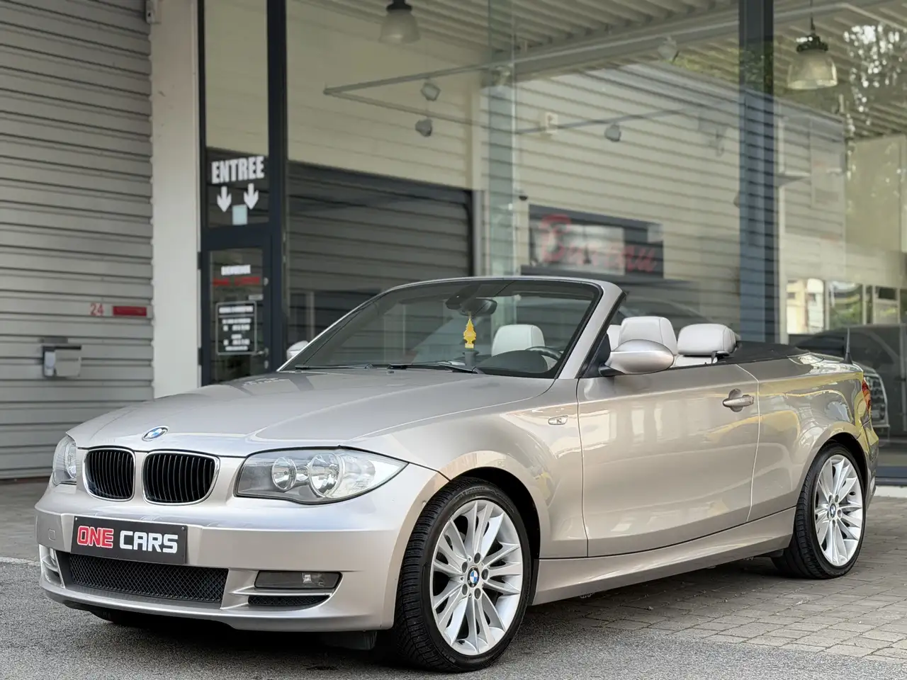 BMW 118