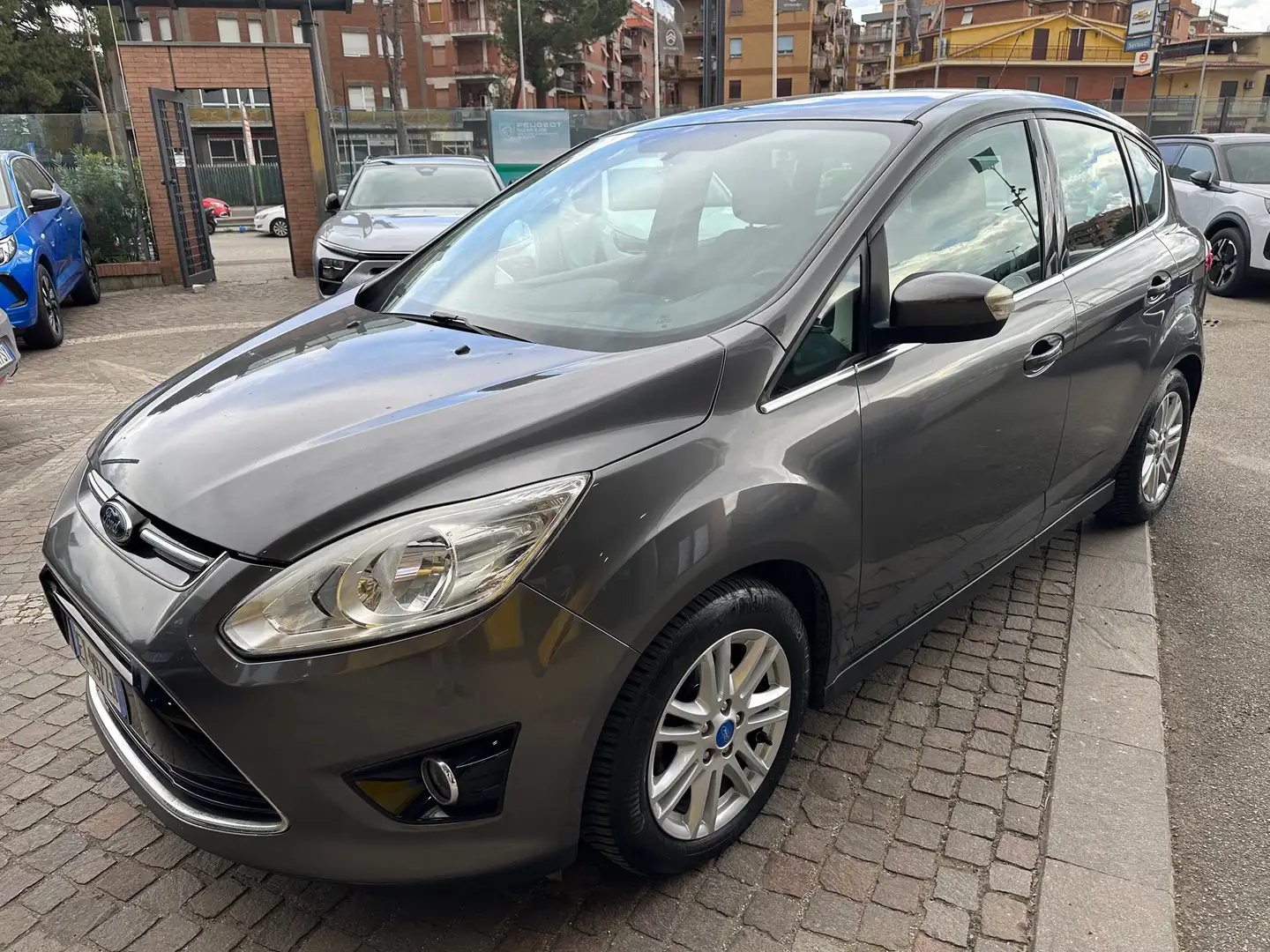 Ford C-Max 1.6 tdci Titanium 115cv dpf Grijs - 1