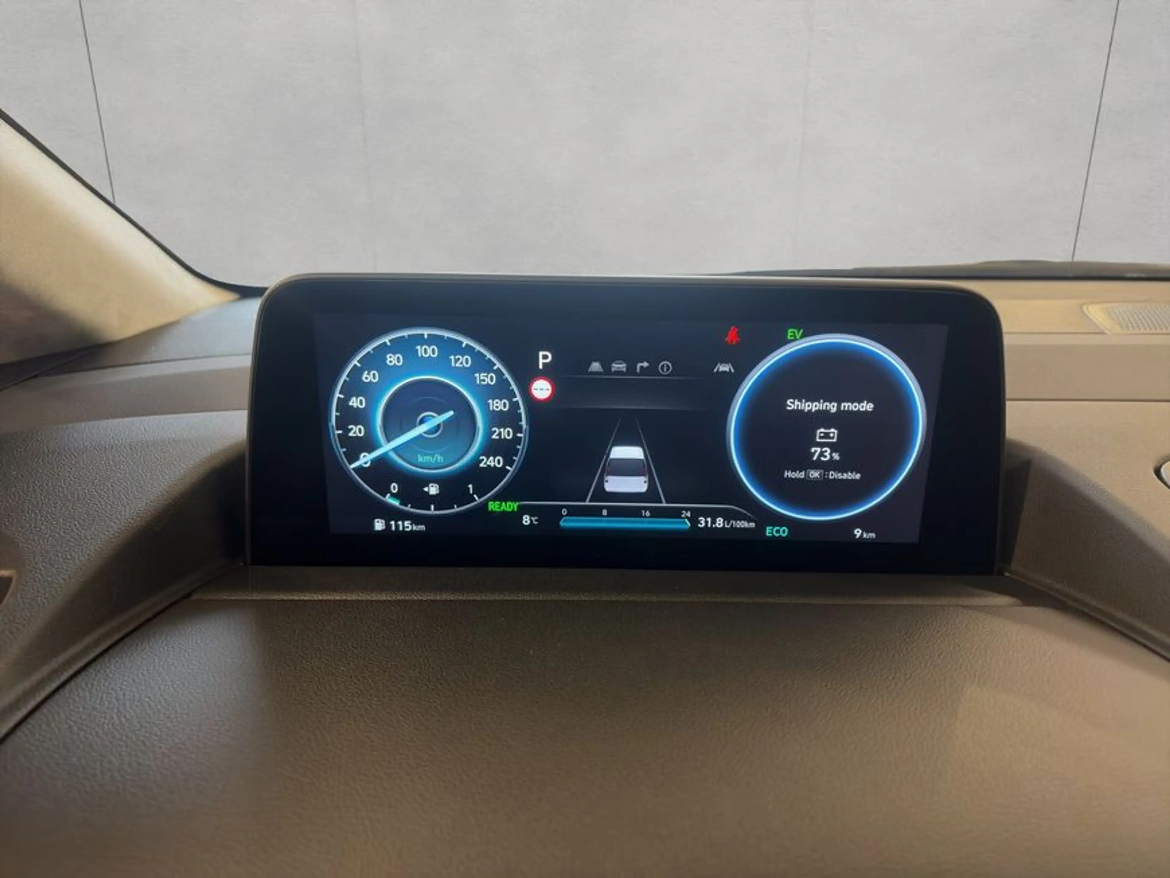 Hyundai STARIA STARIA 1.6 T-GDI HEV Signature 118 kW, 5-türig — photo 12