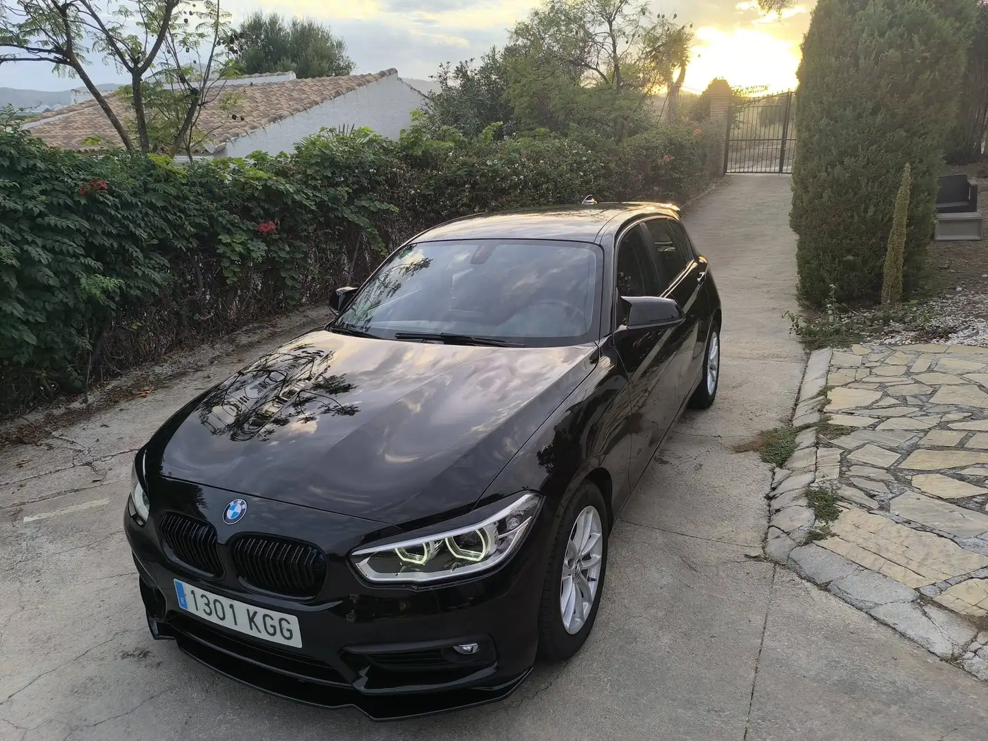 BMW 116 116i Negro - 1